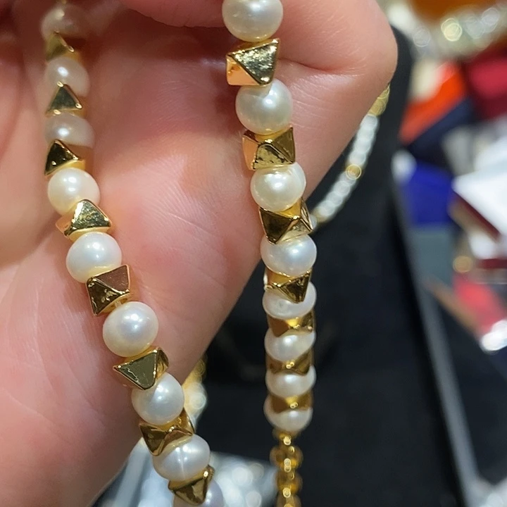 青***王中古香水沐浴露持久留香