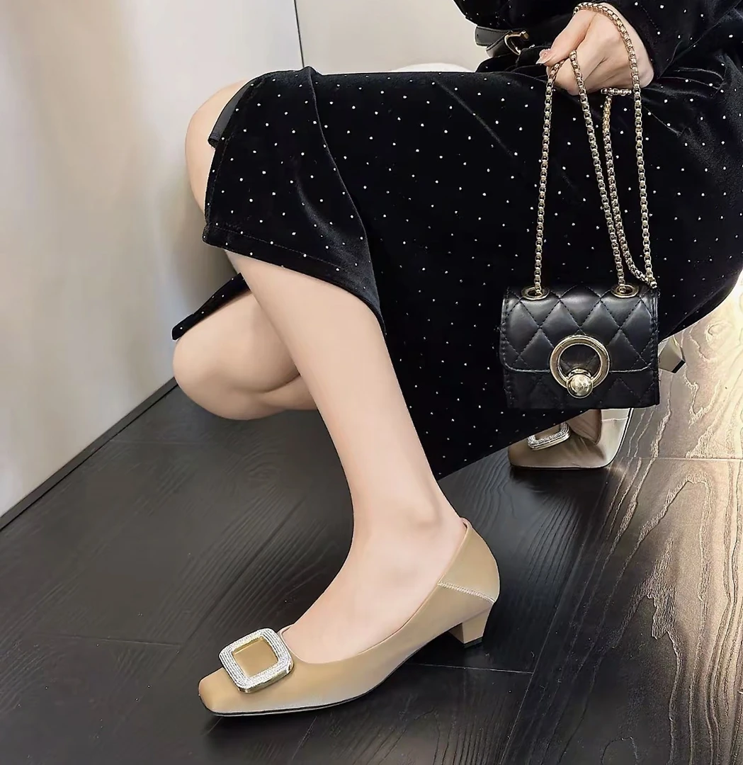 111759格家低跟女单鞋