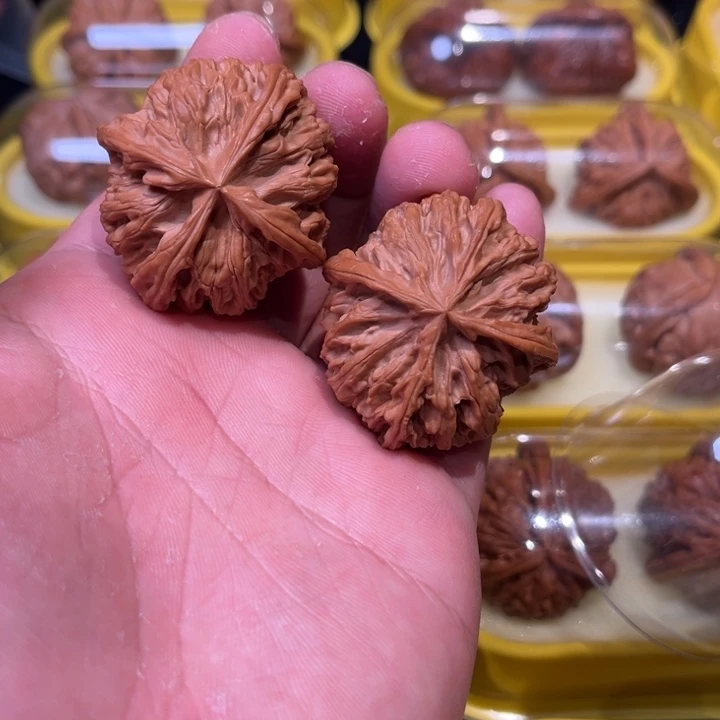 把件文玩核桃苹果园四棱
