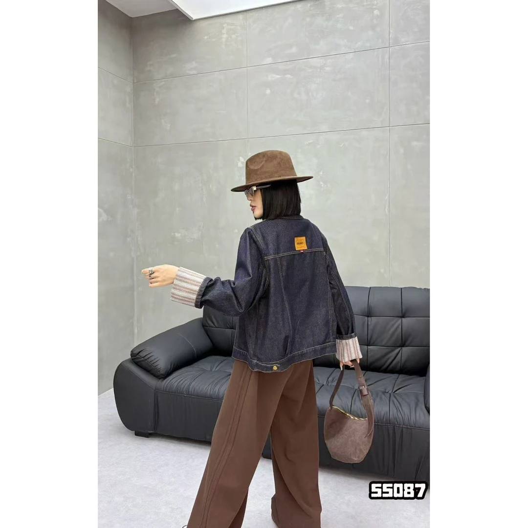 （谭老五）港风大码复古短款圆领休闲金扣牛仔外套55087