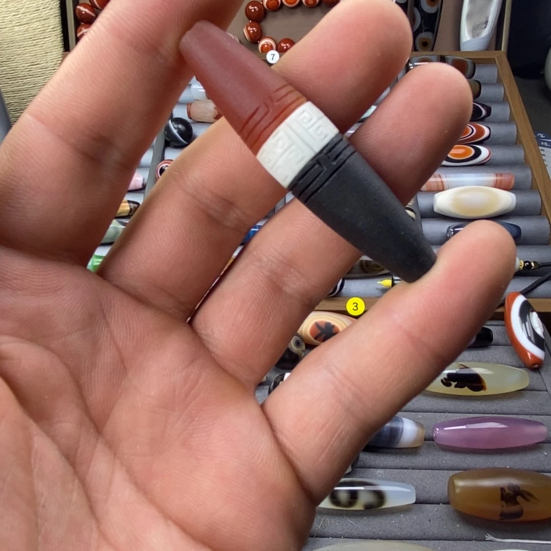 玛瑙/玉髓颈饰未镶嵌M****沈