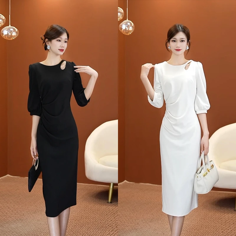 【文】气质镂空设计感连衣裙2024秋冬新款捏褶显瘦气质2290