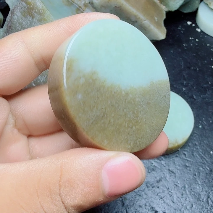 油***叔未镶嵌和田玉（糖玉）珠宝奇石