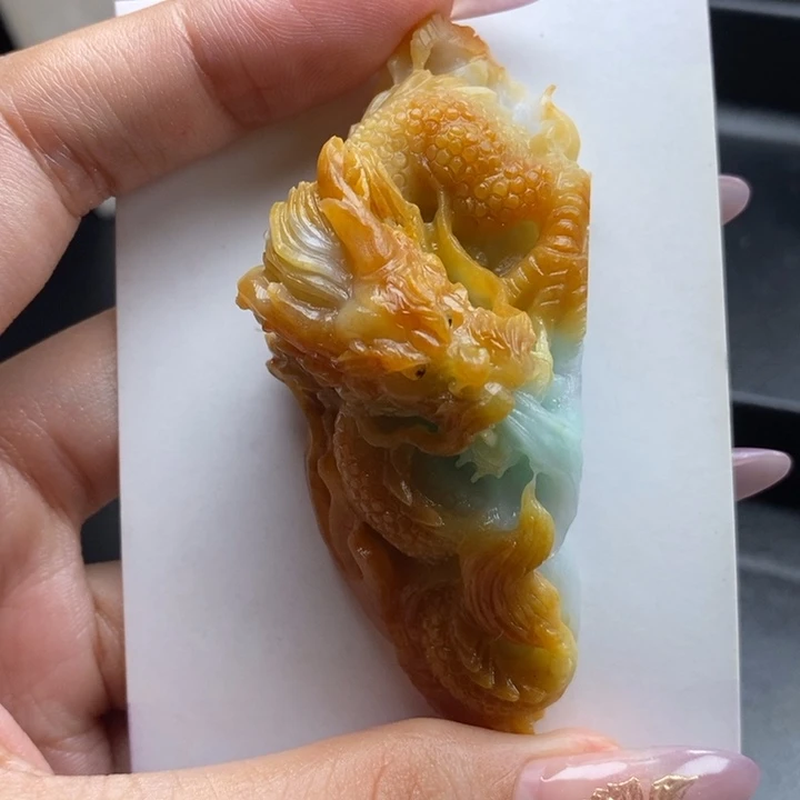 D***輝未镶嵌定制翡翠龙牌