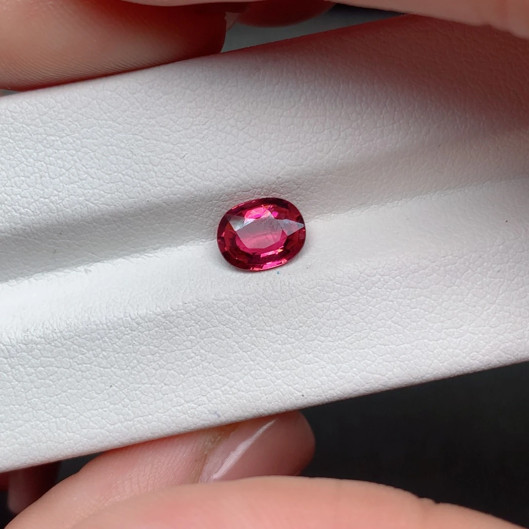 11未镶嵌碧玺0.98ct天然碧玺石