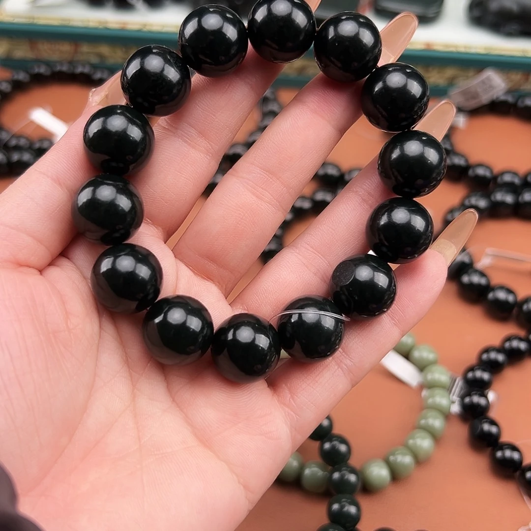 和田玉未镶嵌手串