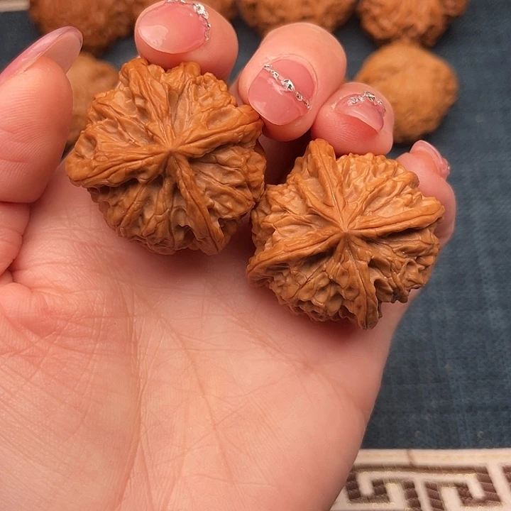 把件文玩核桃全品四棱35.5