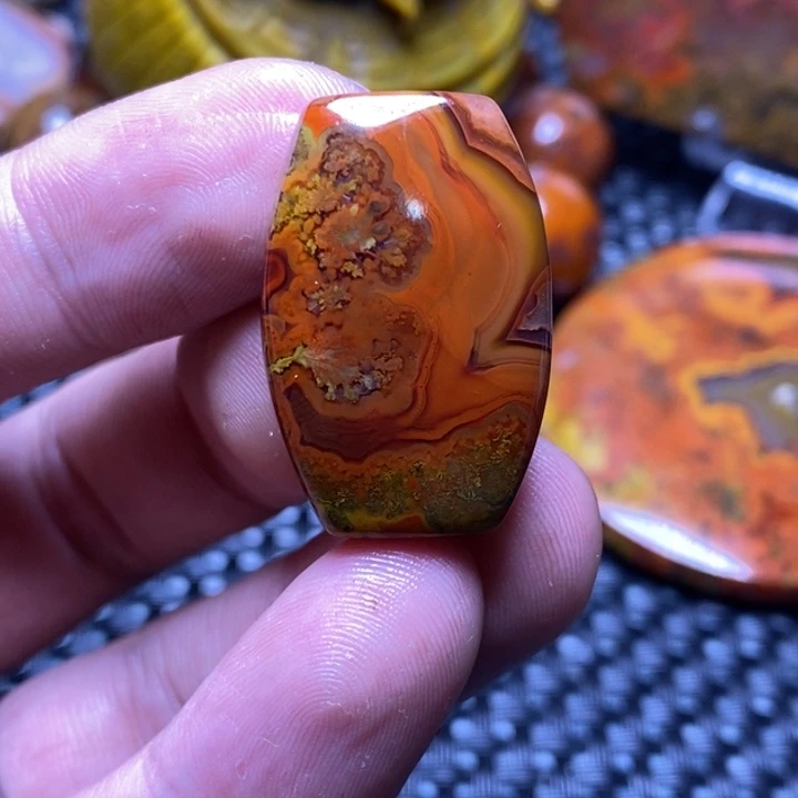 玛瑙/玉髓颈饰未镶嵌