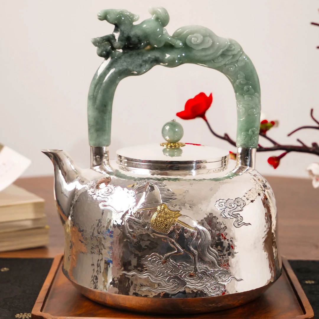 古悦悦翠系列 骁腾万里 纯手工錾刻锤纹骏马踏祥云烧水壶约1300CC