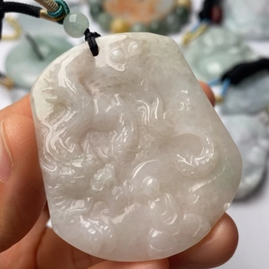 翡翠未镶嵌挂件翡翠