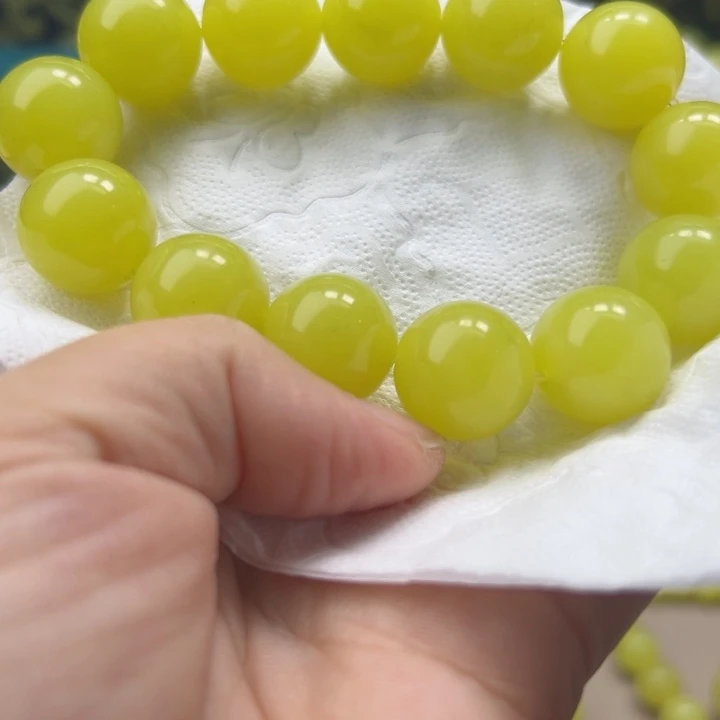 花***眼非金属无新疆若羌黄口手串