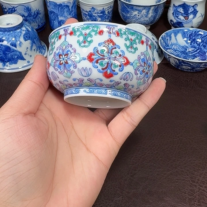 那***…现代景德镇陶瓷杯