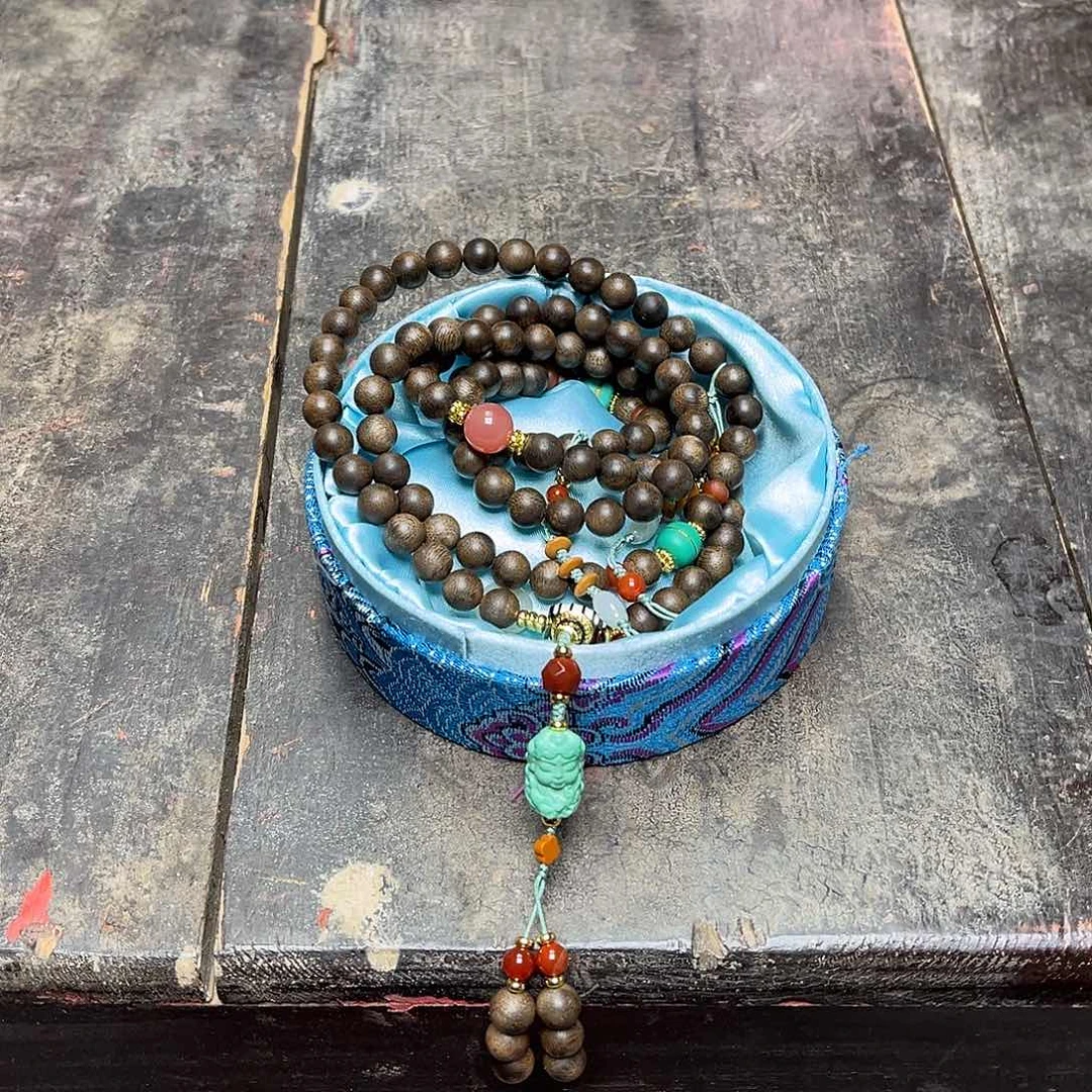 大叶紫檀（黑酸枝木类）