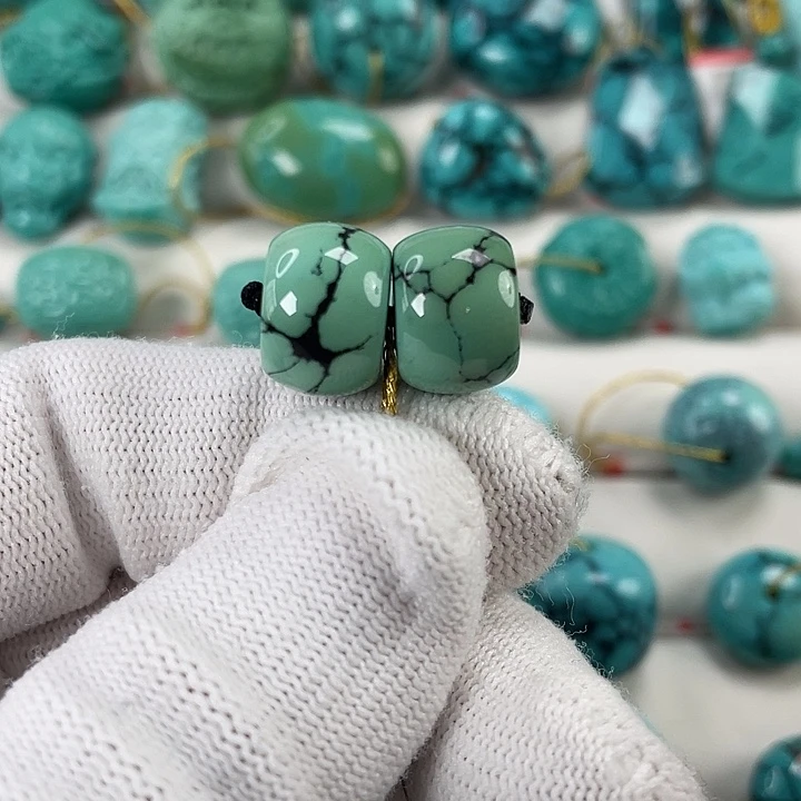 绿松石未镶嵌挂件直径13