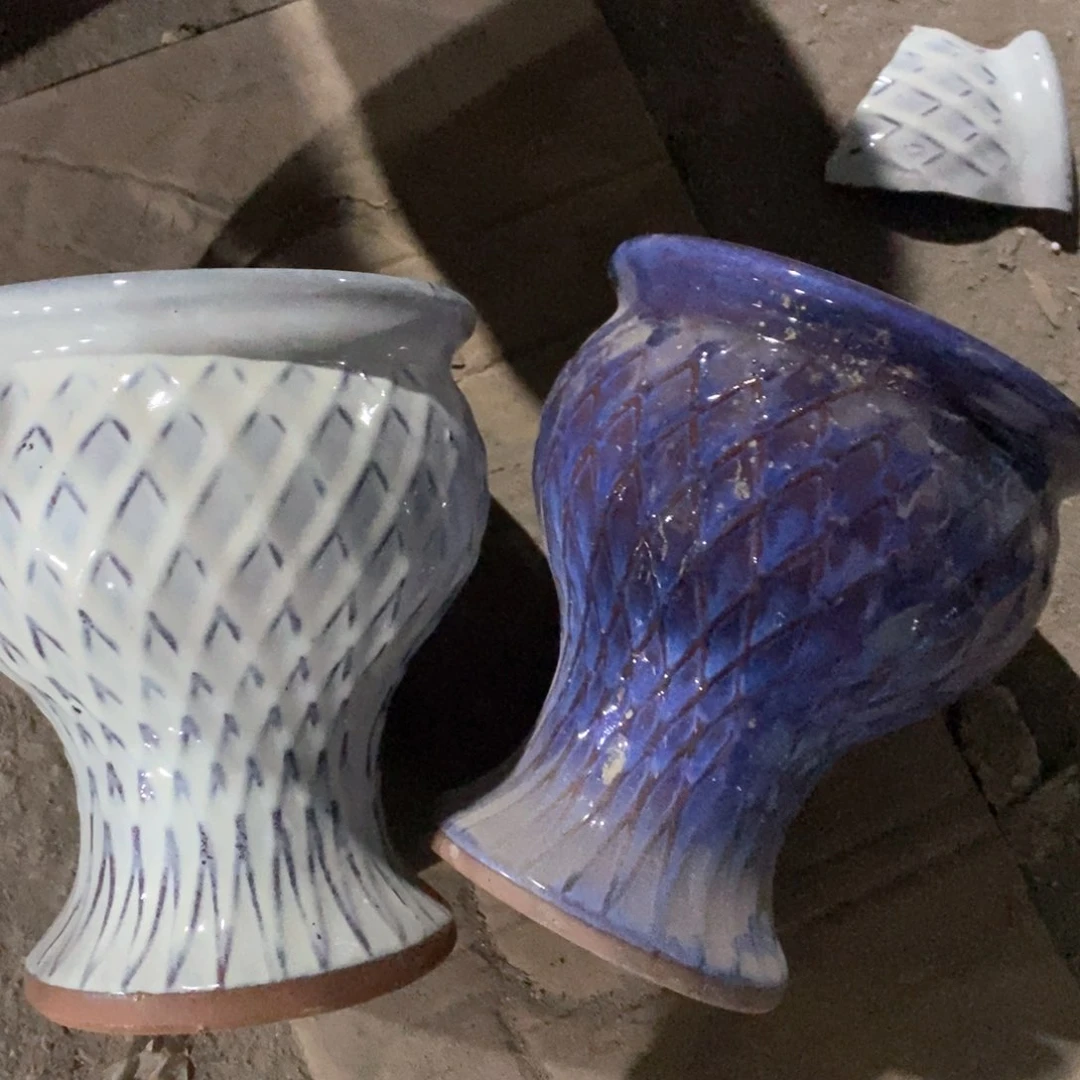 红陶瑕疵15-18两个