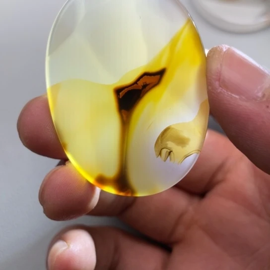 玛瑙/玉髓颈饰未镶嵌超****爹