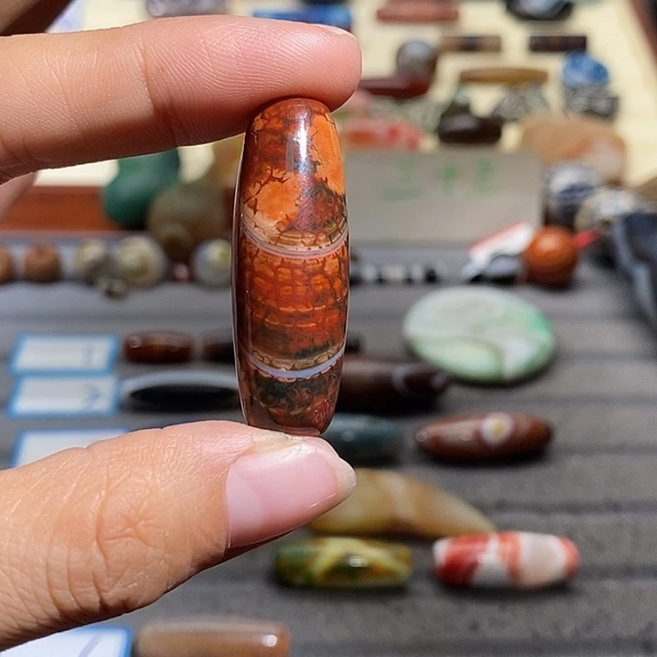 J***t玛瑙/玉髓合金颈饰