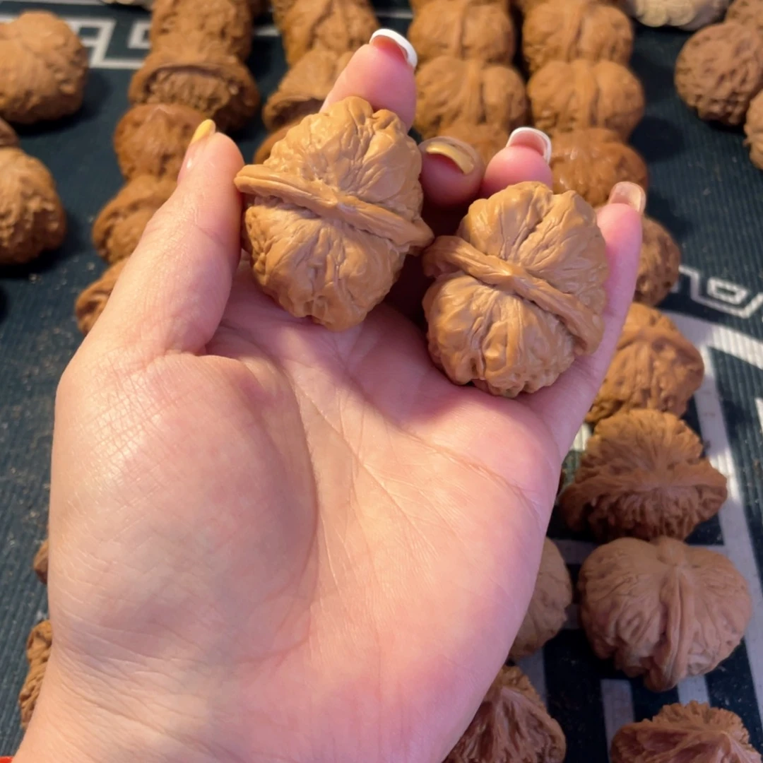 喝****文玩核桃吊坠蛤蟆38