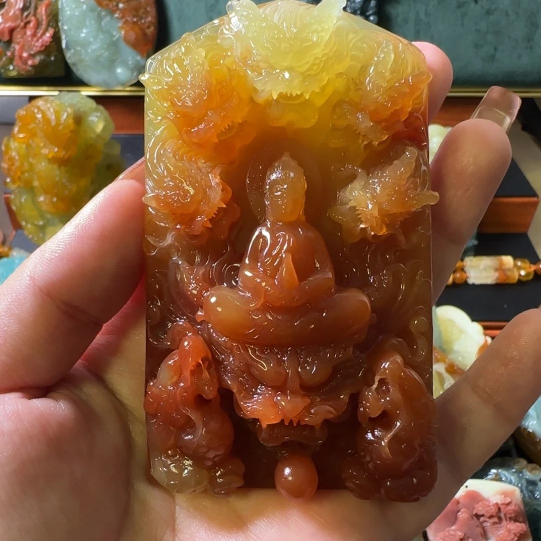 双***喜岫玉未镶嵌颈饰观音