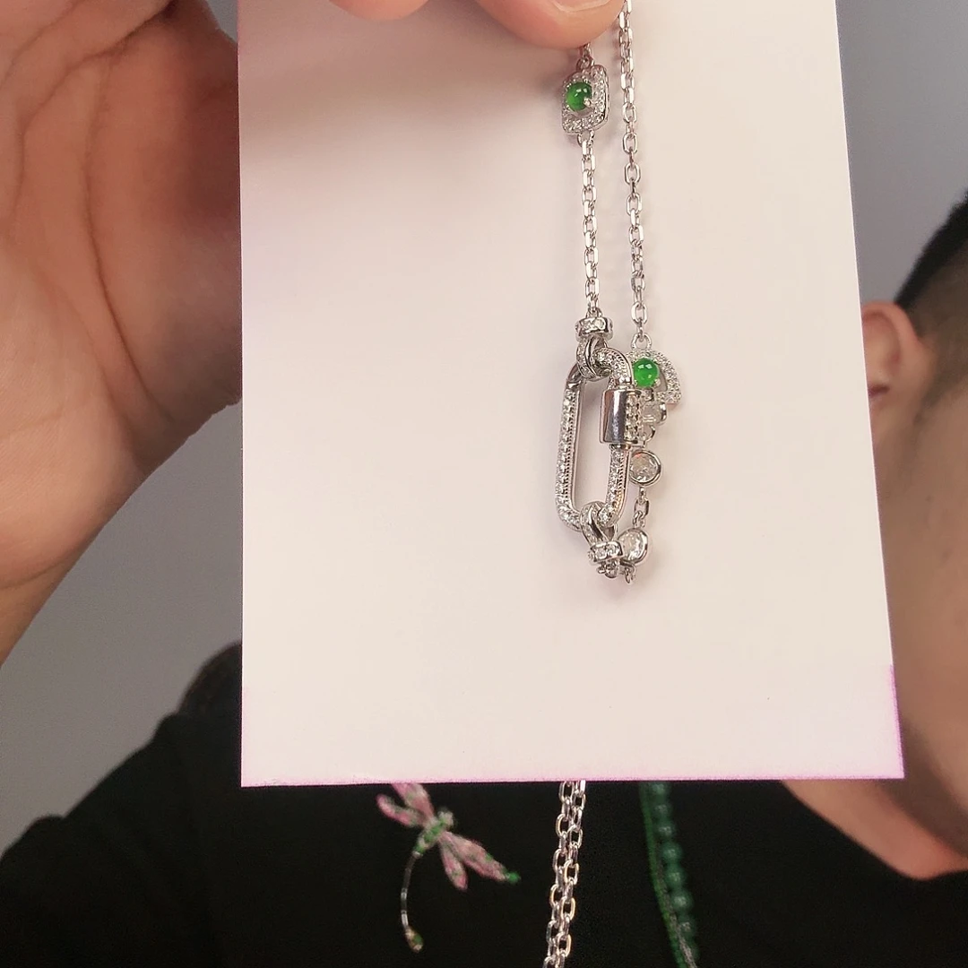 翡翠颈饰银S925镶嵌一件