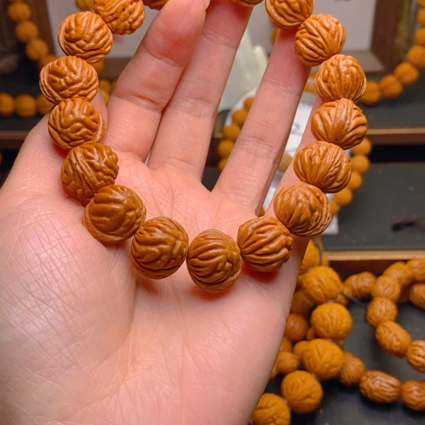 【闪购商品】桃核手串龙文桃核