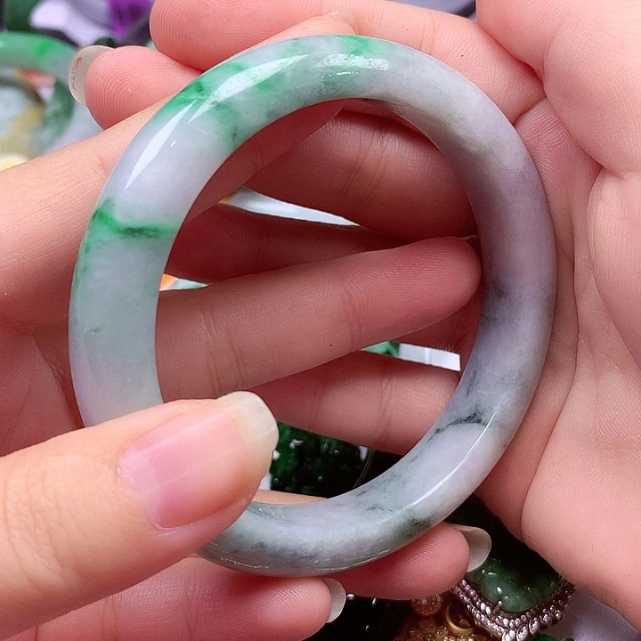 翡翠未镶嵌手镯翡翠手镯