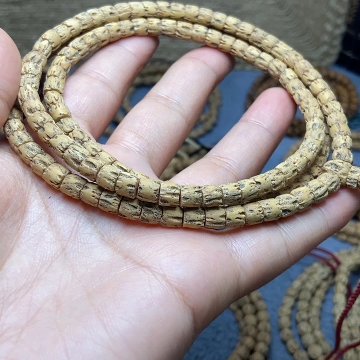 【闪购商品】吊坠柏香籽/百香籽
