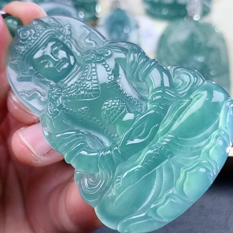 【闪购商品】翡翠颈饰未镶嵌天然翡翠