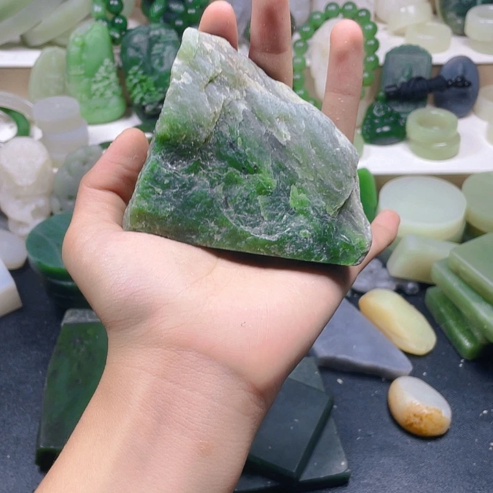 和田玉（糖玉）未镶嵌挂件