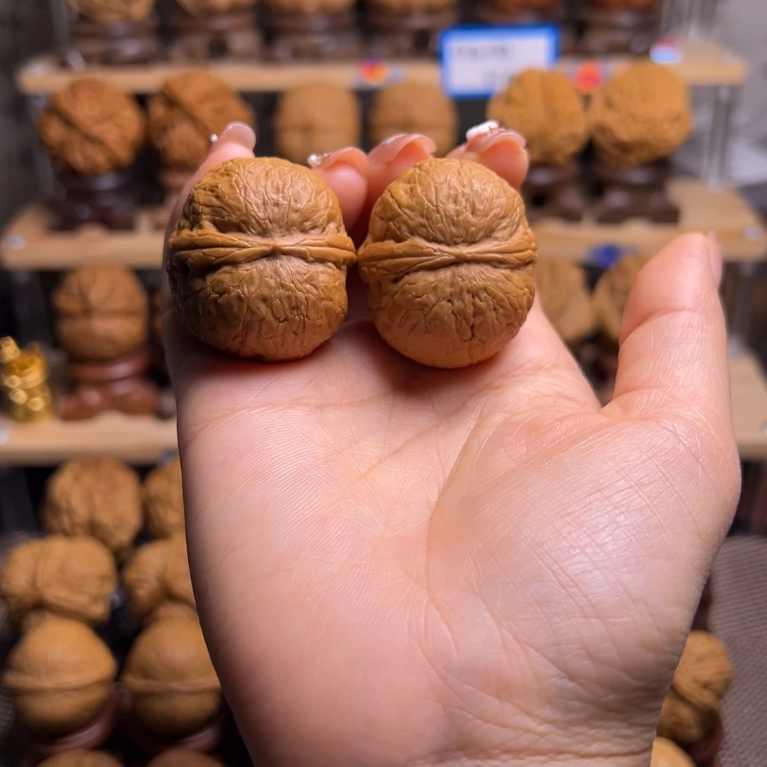 把件桃核金鼎元宝H36、36……