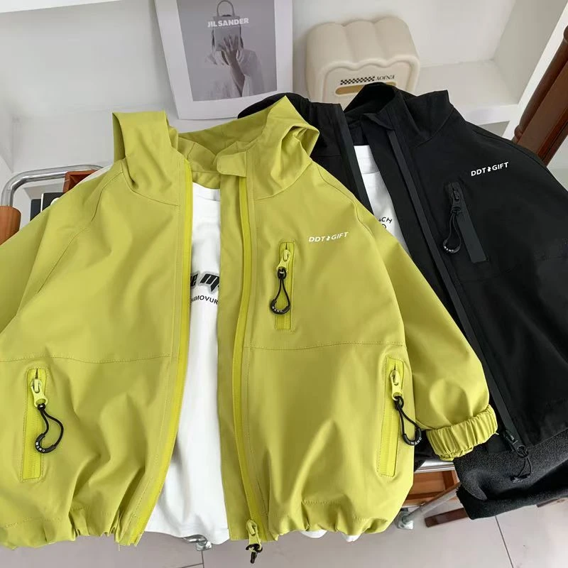 2025春季儿童连帽外套男童冲锋衣春秋新款儿童休闲男孩帅气拉链衫