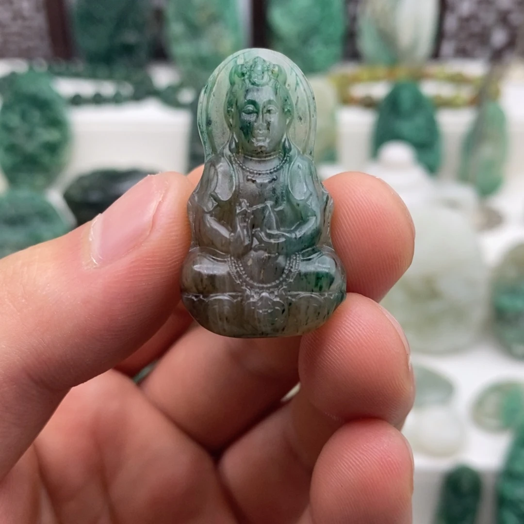 未镶嵌独山玉颈饰