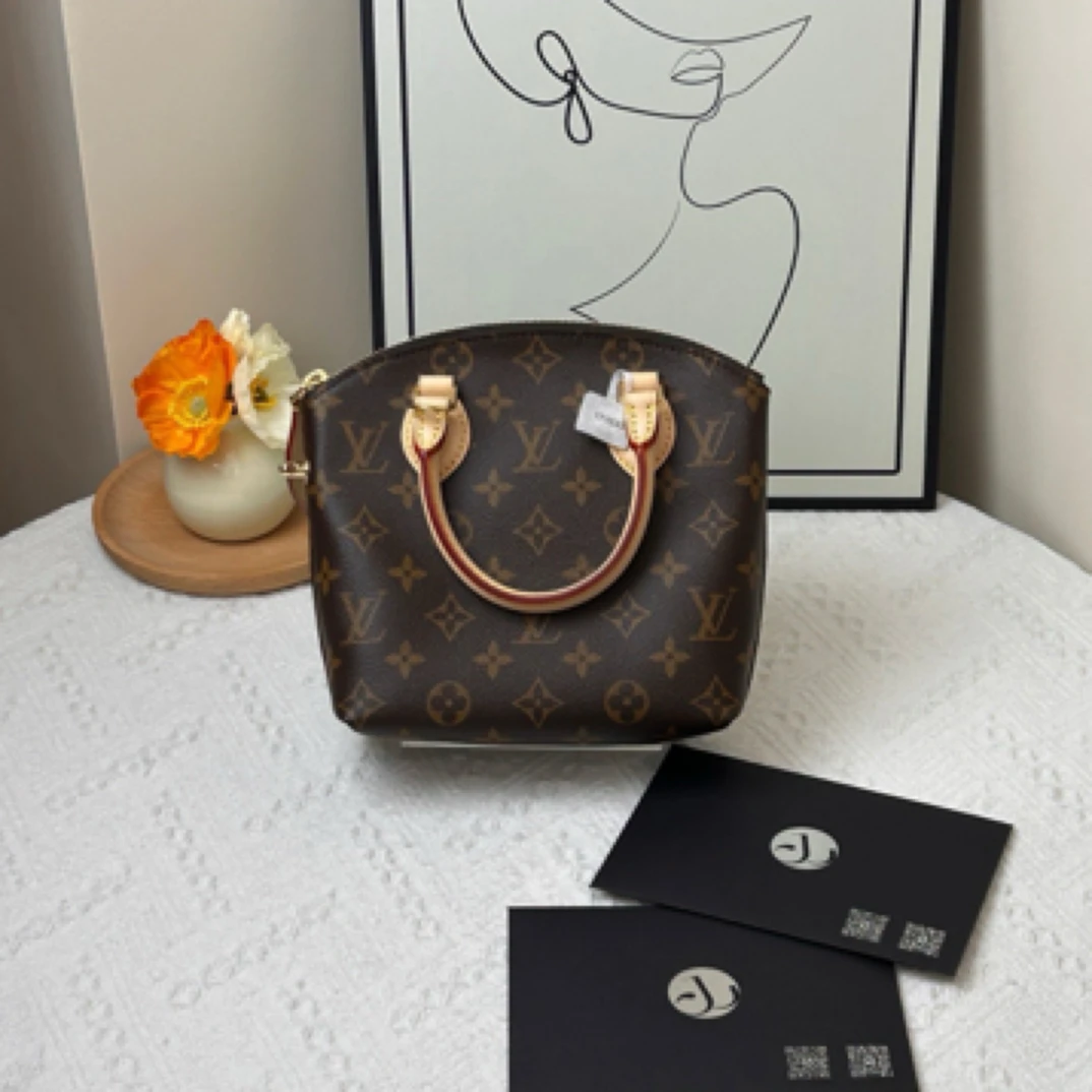 95新 LouisVuitton/路易威登 lockitbb老花芯片款有锁钥匙/JWS479