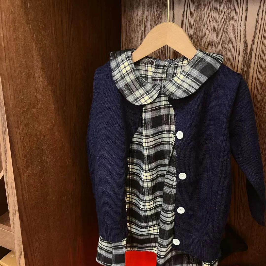 女童开衫格子裙套装