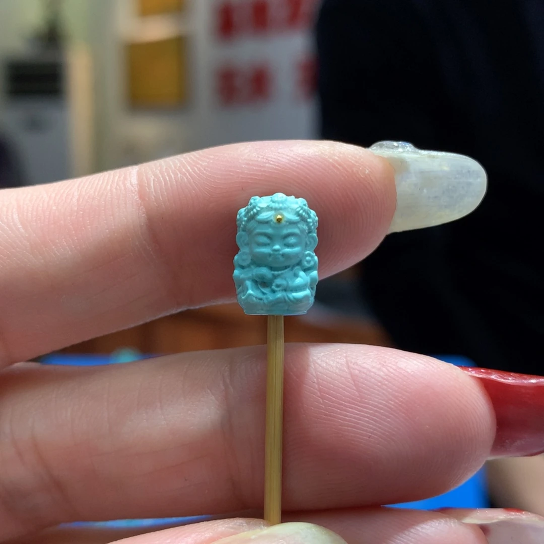 绿松石配饰未镶嵌