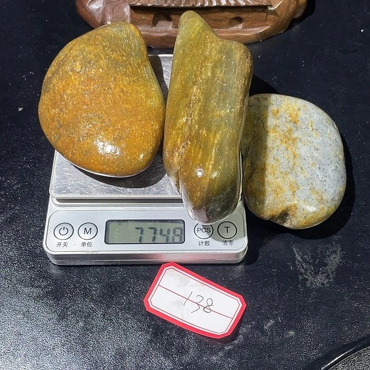 和田玉未镶嵌颈饰138