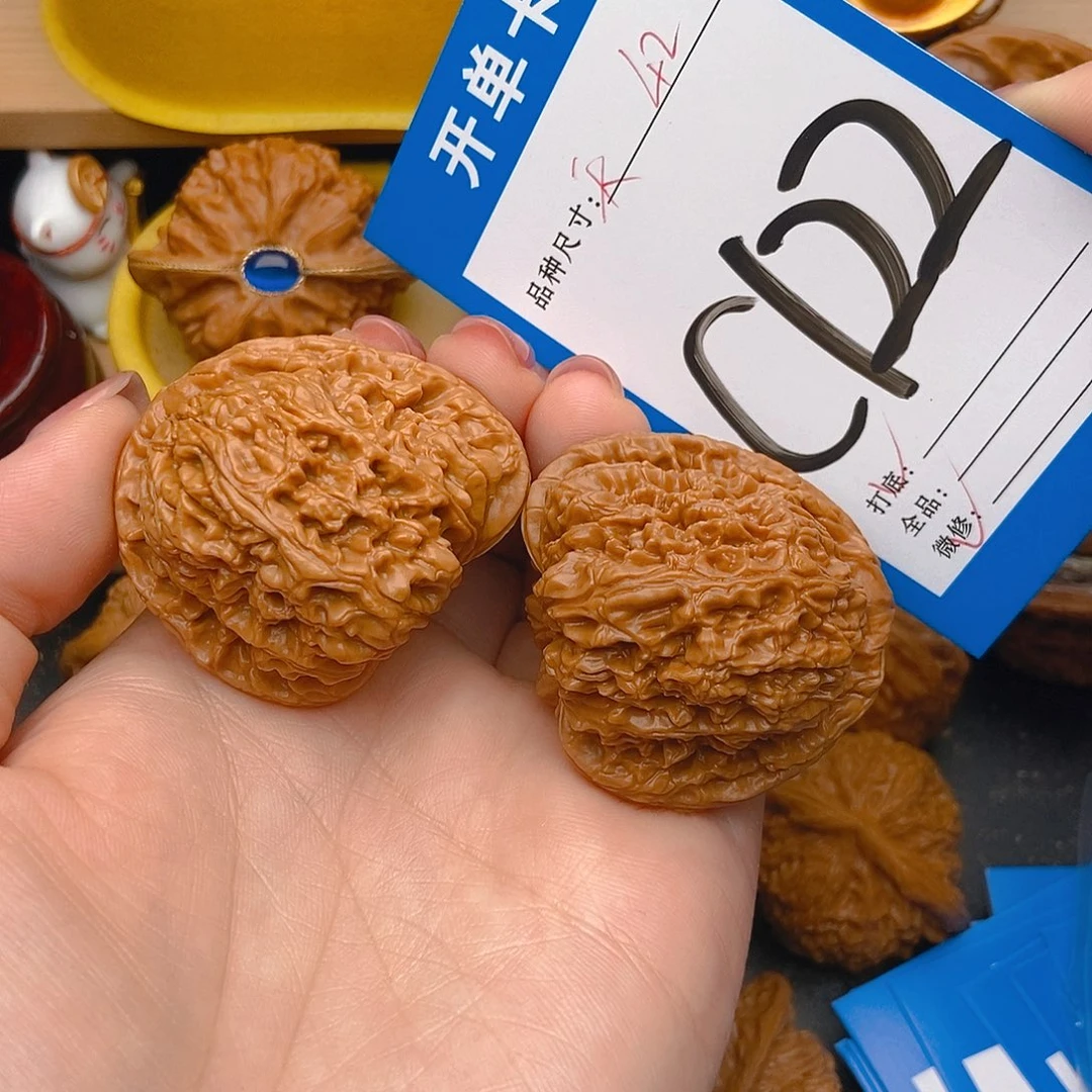 桃核吊坠核桃南疆天残脚。 小色差