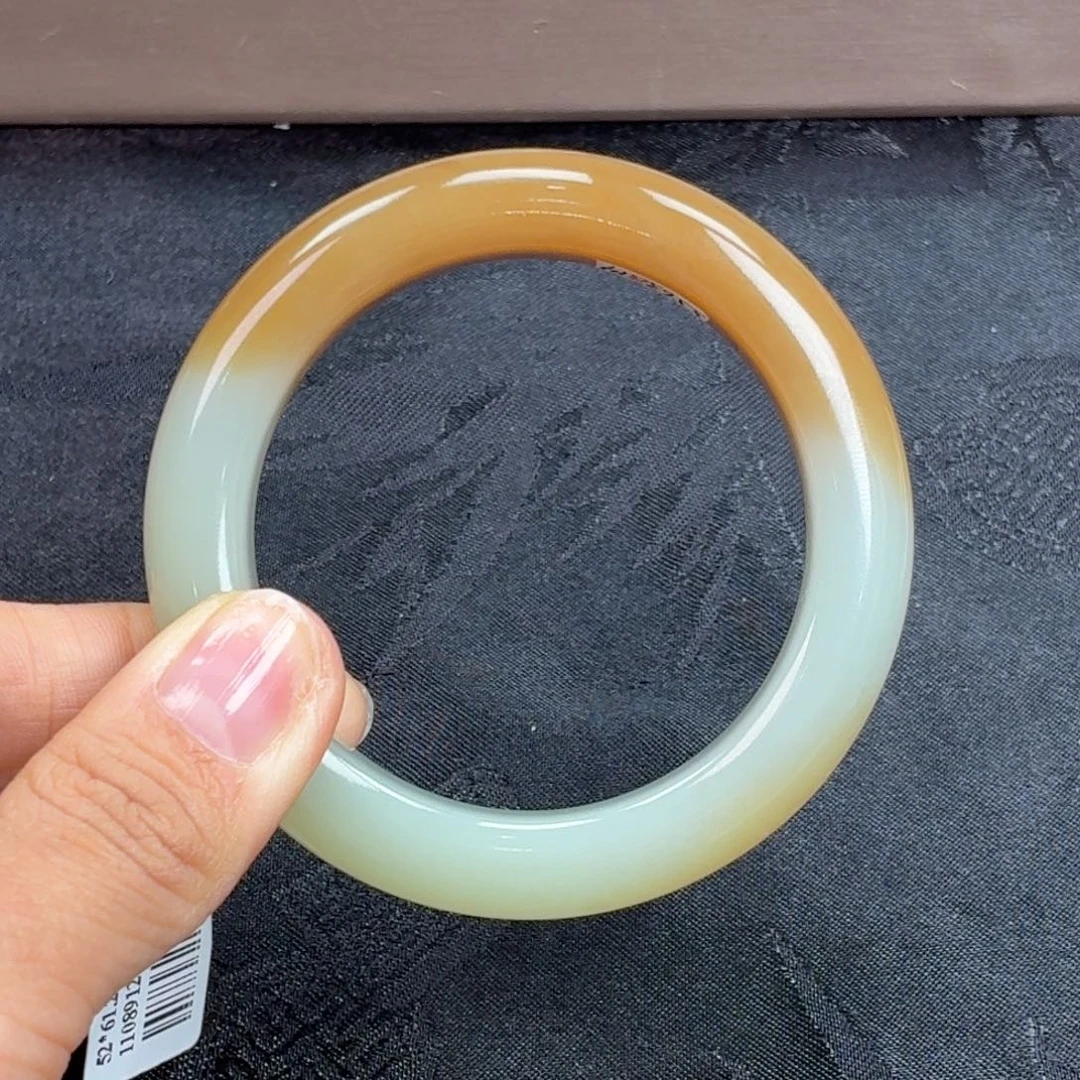 和田玉未镶嵌手镯糖白22号