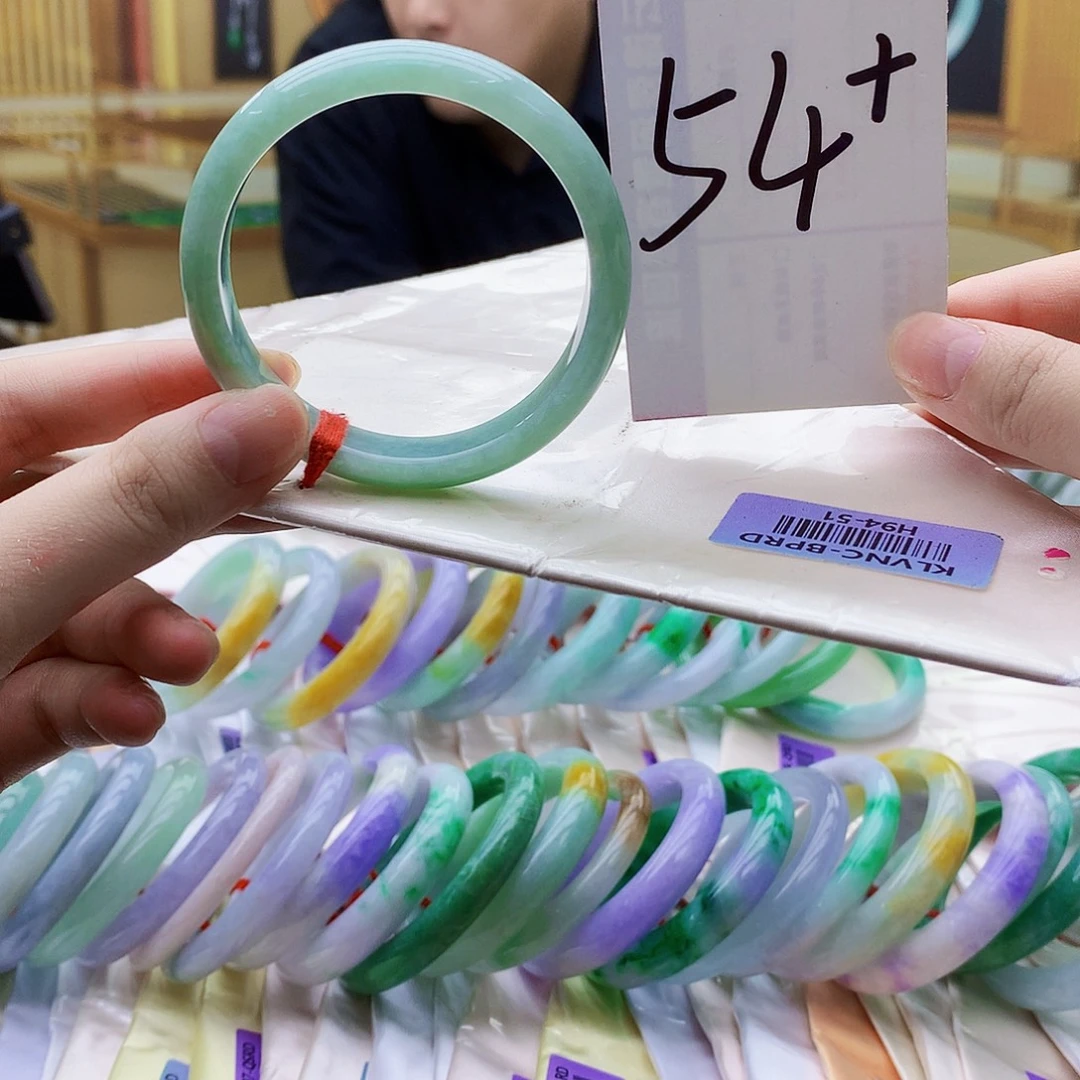 翡翠未镶嵌手镯nn