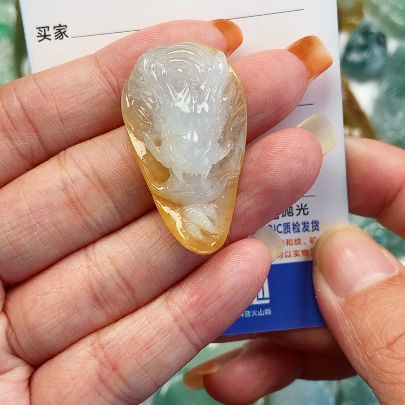 【闪购商品】翡翠颈饰未镶嵌龙首