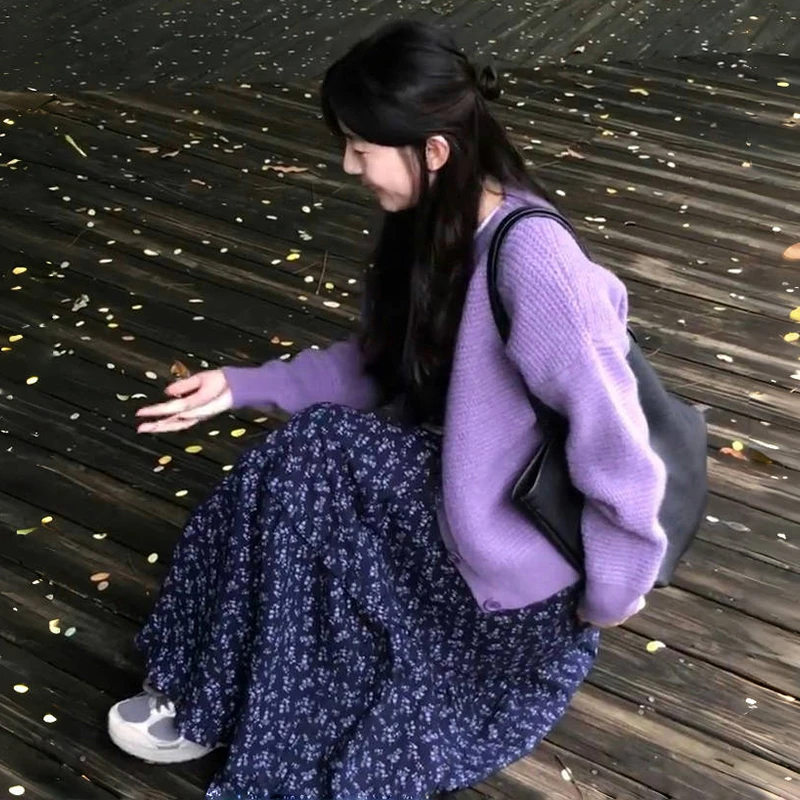 藏青色小碎花蛋糕半身裙女2025春新款秋季中长款高腰显瘦a字伞裙