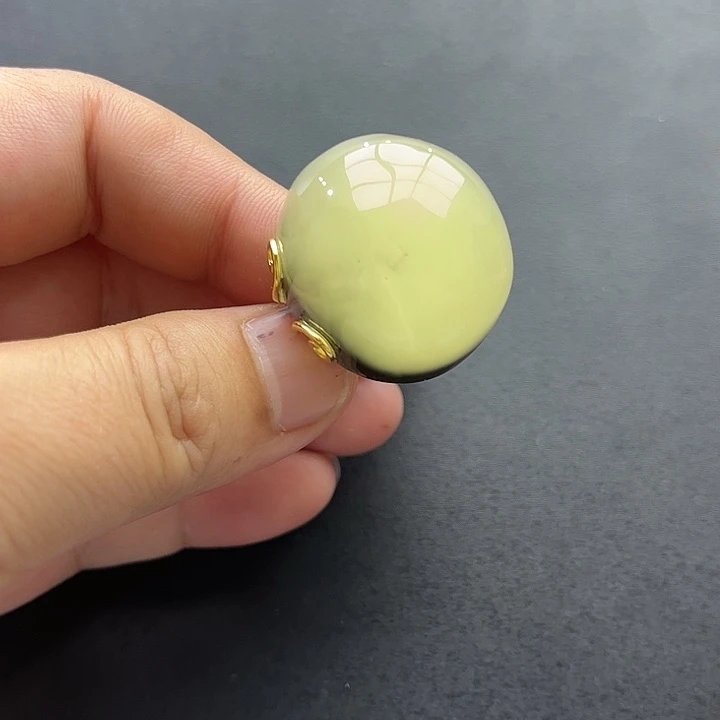 琥珀未镶嵌裸石戒指