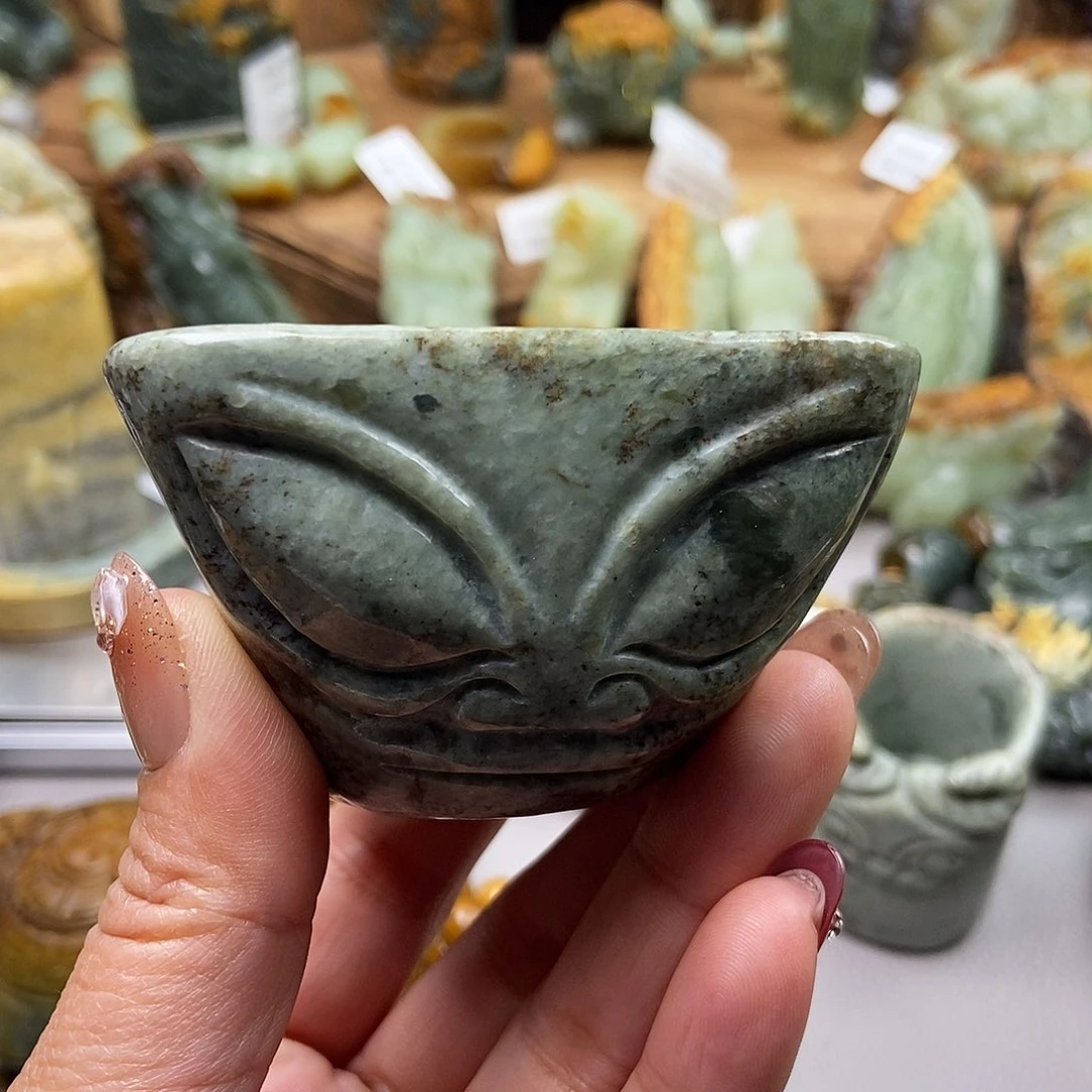 岫岩河磨玉（透闪石质玉）手把未镶嵌2****点