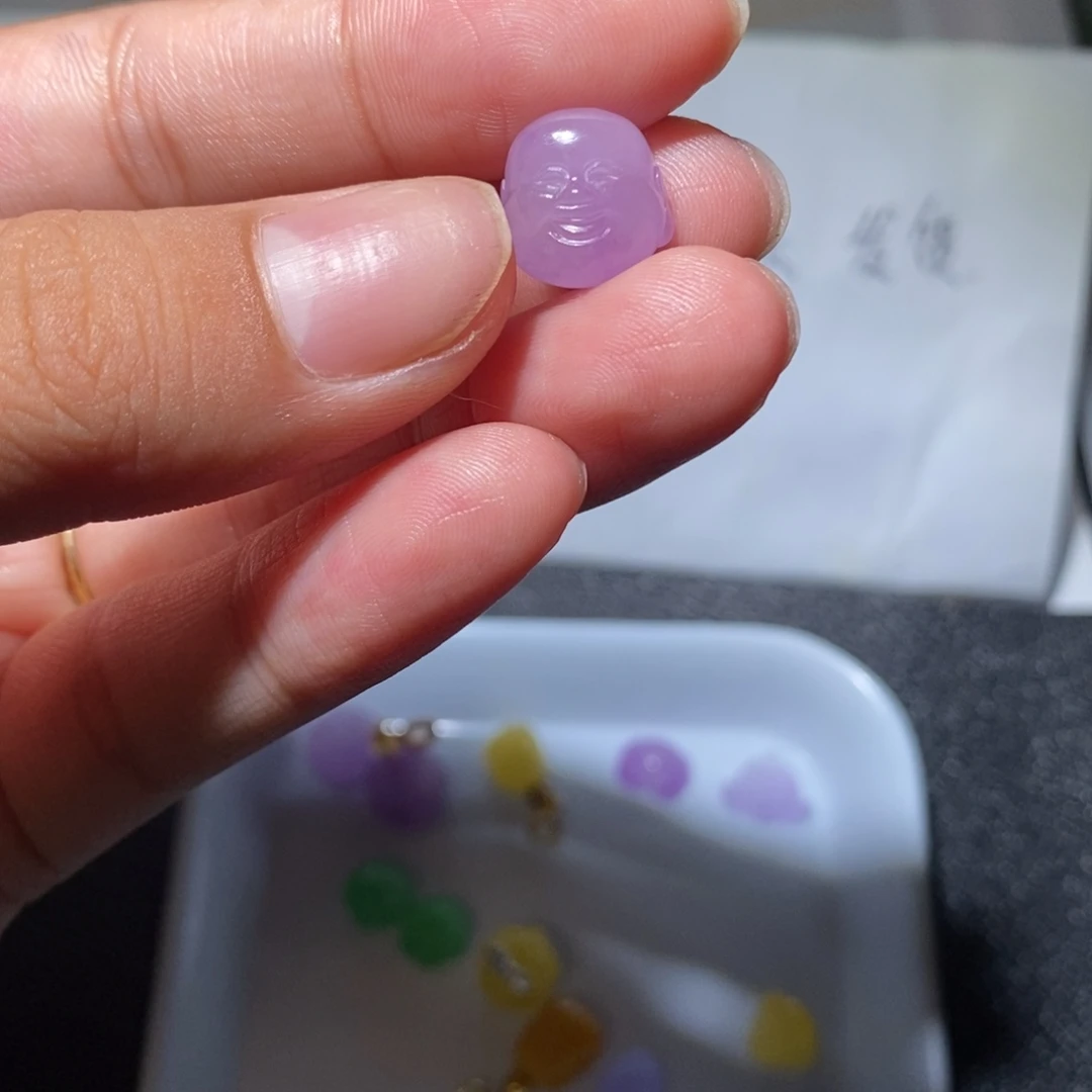 何***娅翡翠散珠无镶嵌53