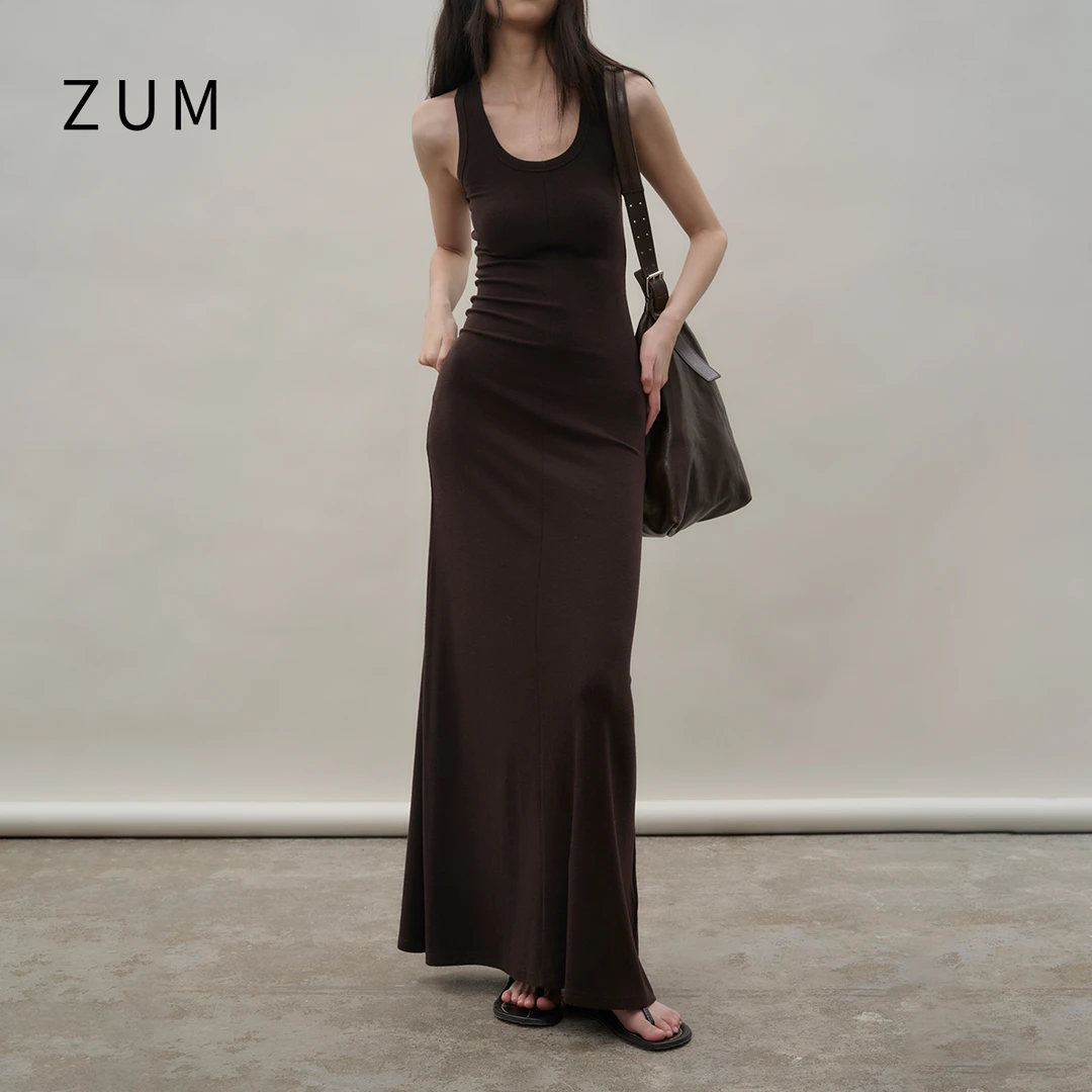 ZUM深咖色连衣裙内搭女士2025新款春夏季吊带裙收腰显瘦长裙子
