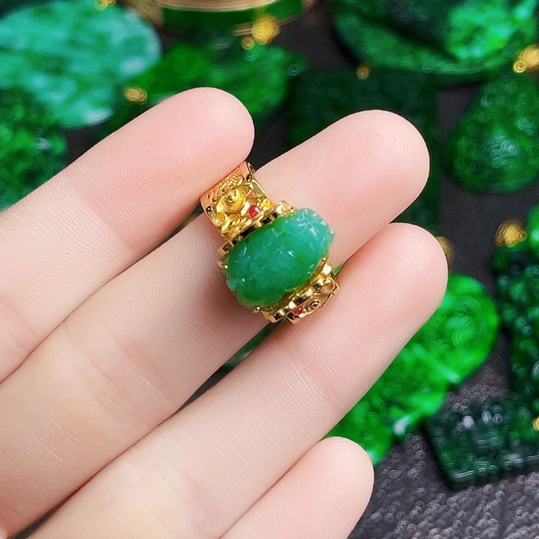 颈饰银S925镶嵌翡翠多样性