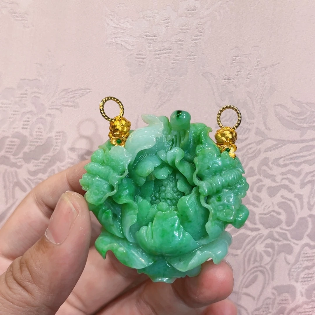 翡翠合金吊坠(赠链)