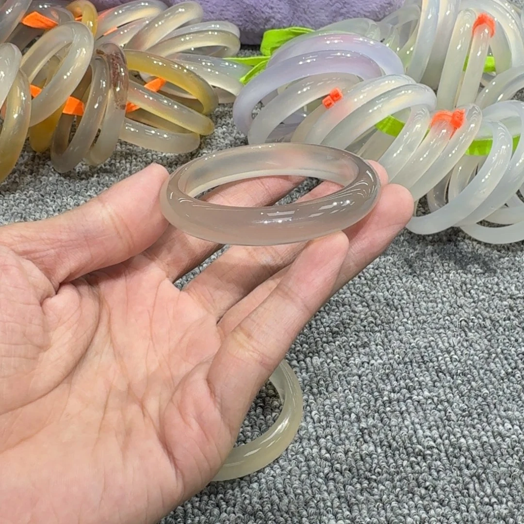 小****玛瑙/玉髓未镶嵌手镯02