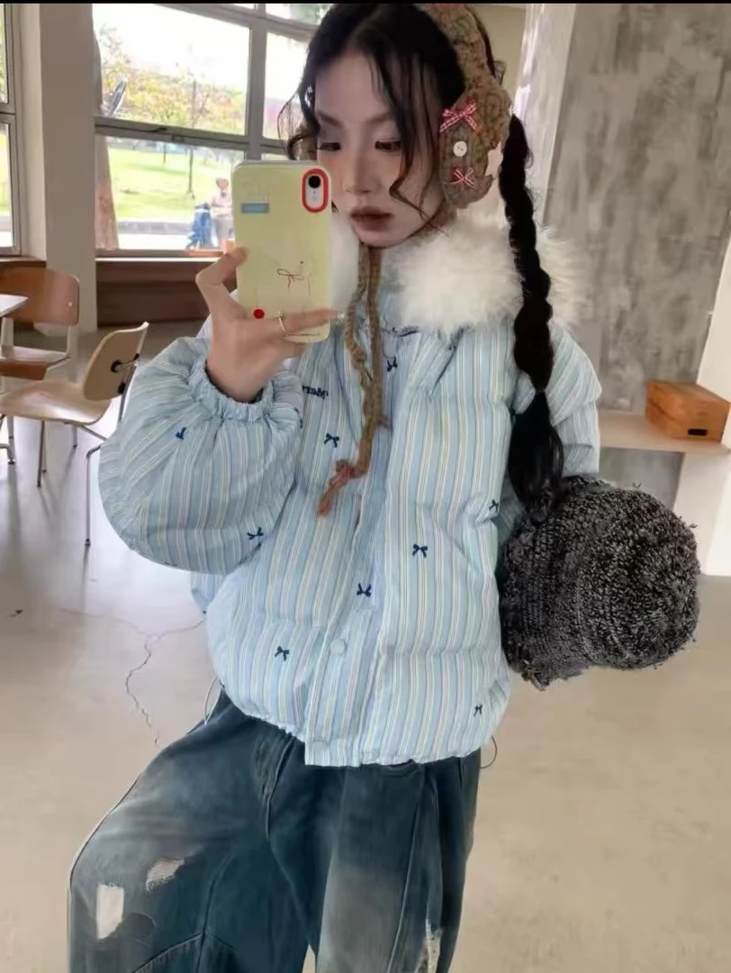 韩系蓝色粉色蝴蝶结毛领连帽棉服2024年冬季新款条纹短款棉衣