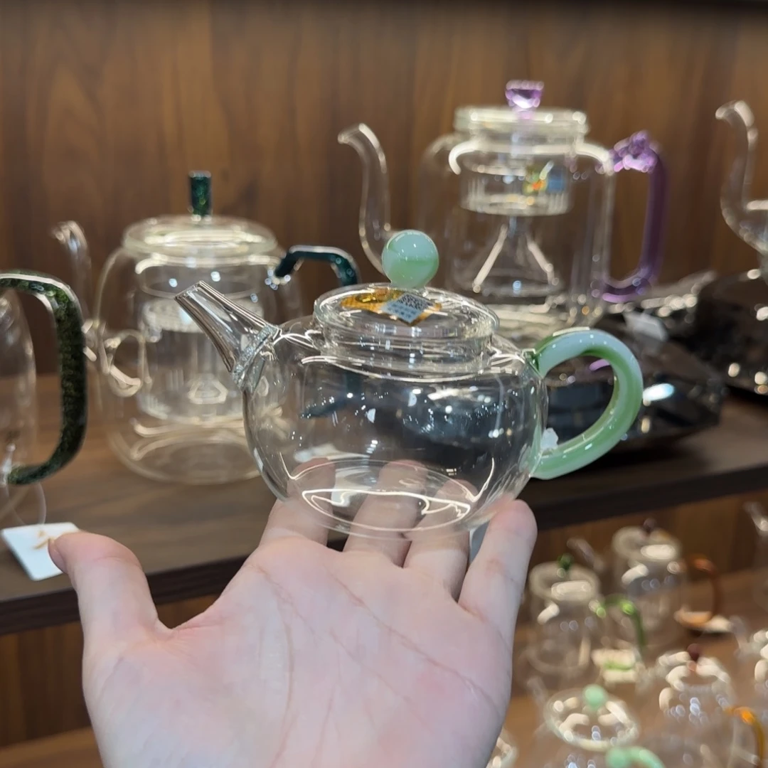 禾器简逸壶翠漪。。。。。